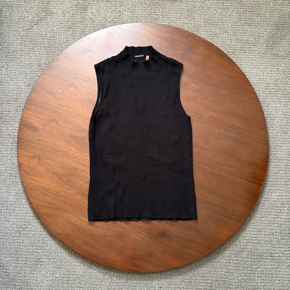 Elie Tahari Ribbed Sleeveless Top Black Women's Small Fitted Shirt
